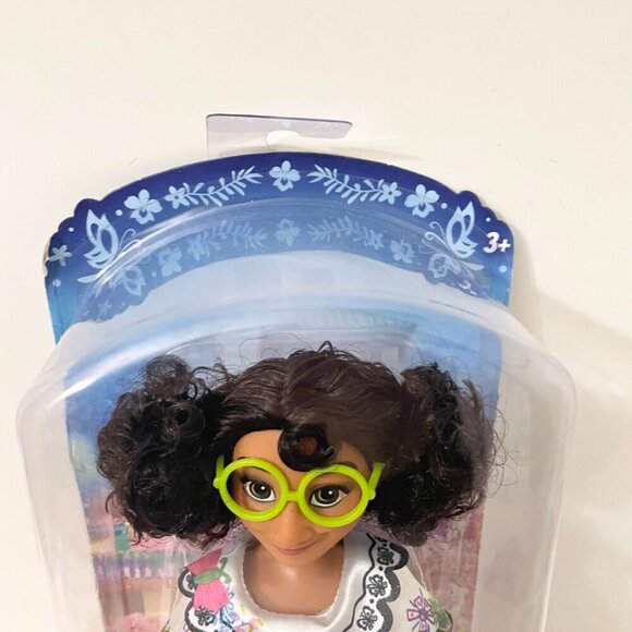 Jakks Disney Encanto Mirabel Madrigal Fashion Doll - Picture 4 of 15